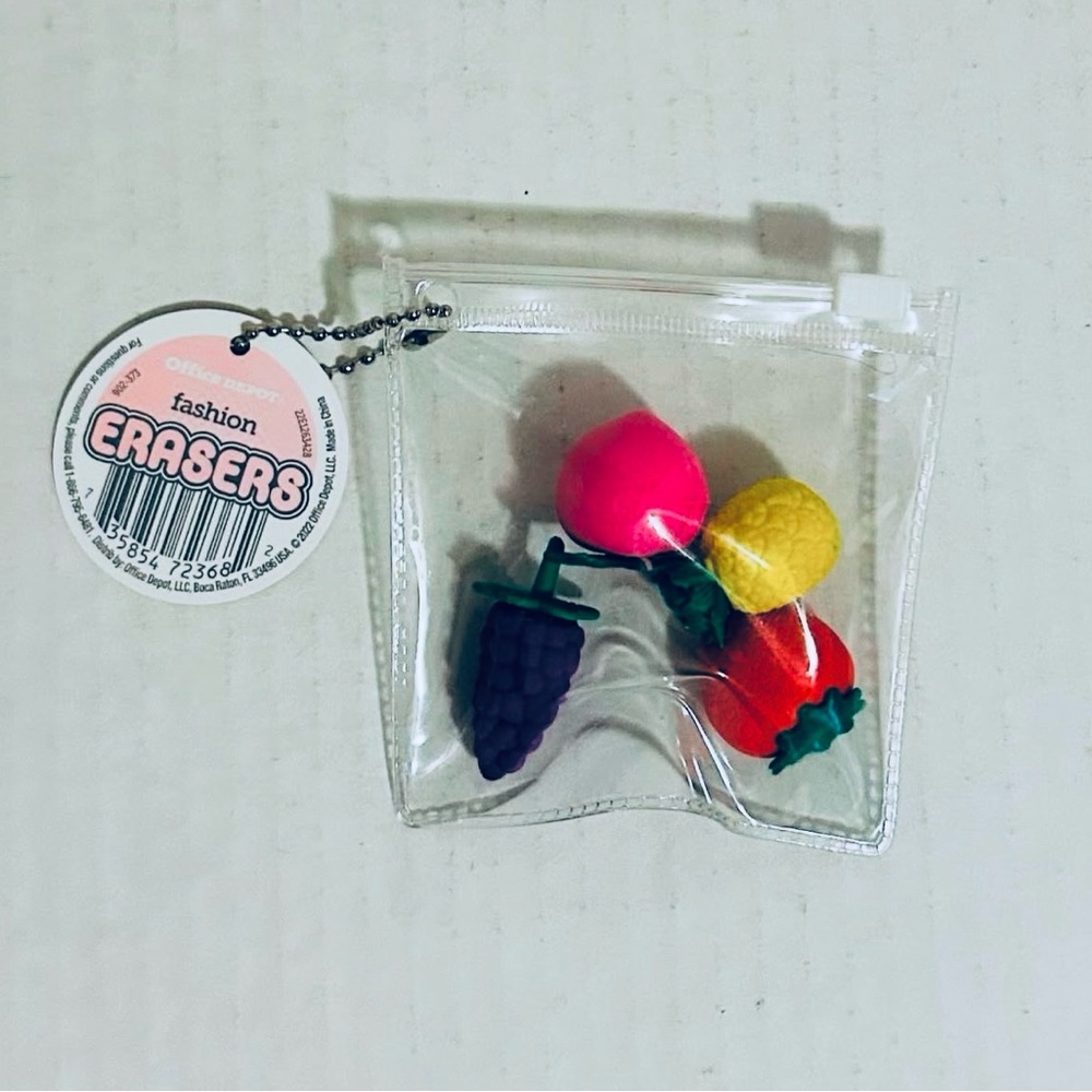 ⭐️5 For 25⭐️ Office Depot Fun Fruit Erasers